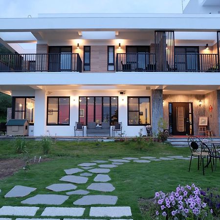 Moonlit Seaview Homestay Donghe Exterior foto