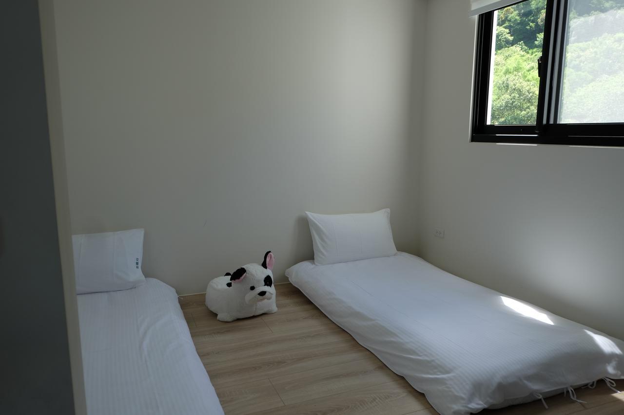 Moonlit Seaview Homestay Donghe Exterior foto