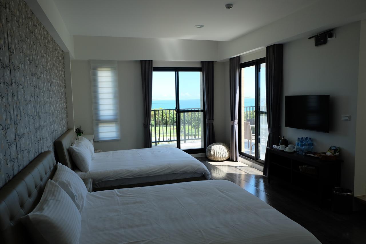 Moonlit Seaview Homestay Donghe Exterior foto