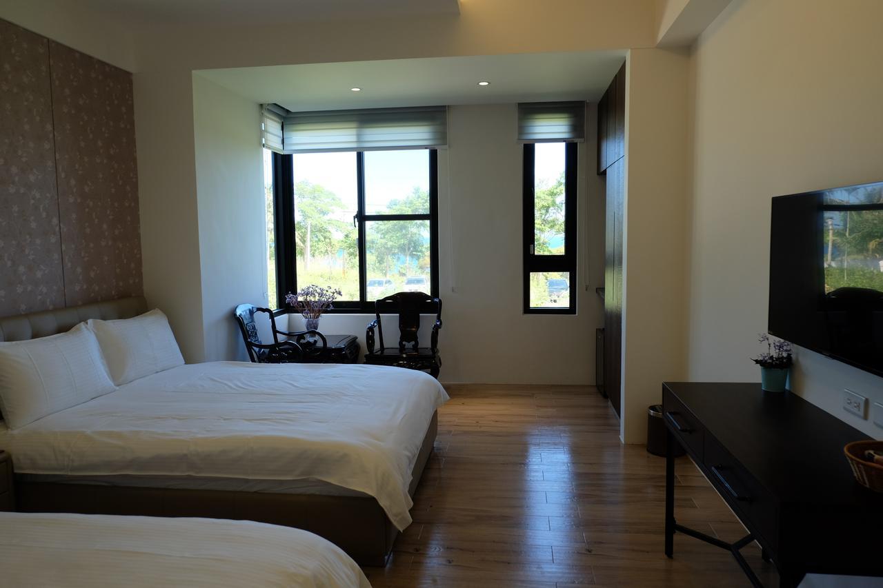 Moonlit Seaview Homestay Donghe Exterior foto